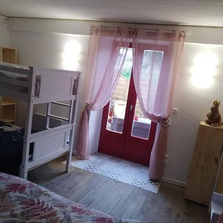 Appartement Cozy Dans Maison Privee